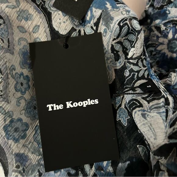 NWT The Kooples 100% Silk Blue Paisley Print V Neck Button Front Blouse Size 2 - Picture 6 of 8